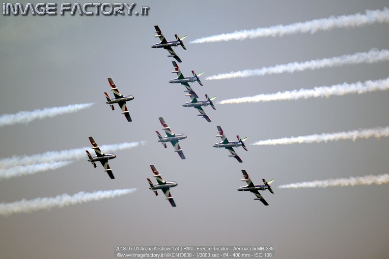 2018-07-01 Arona Airshow 1740 PAN - Frecce Tricolori - Aermacchi MB-339.jpg